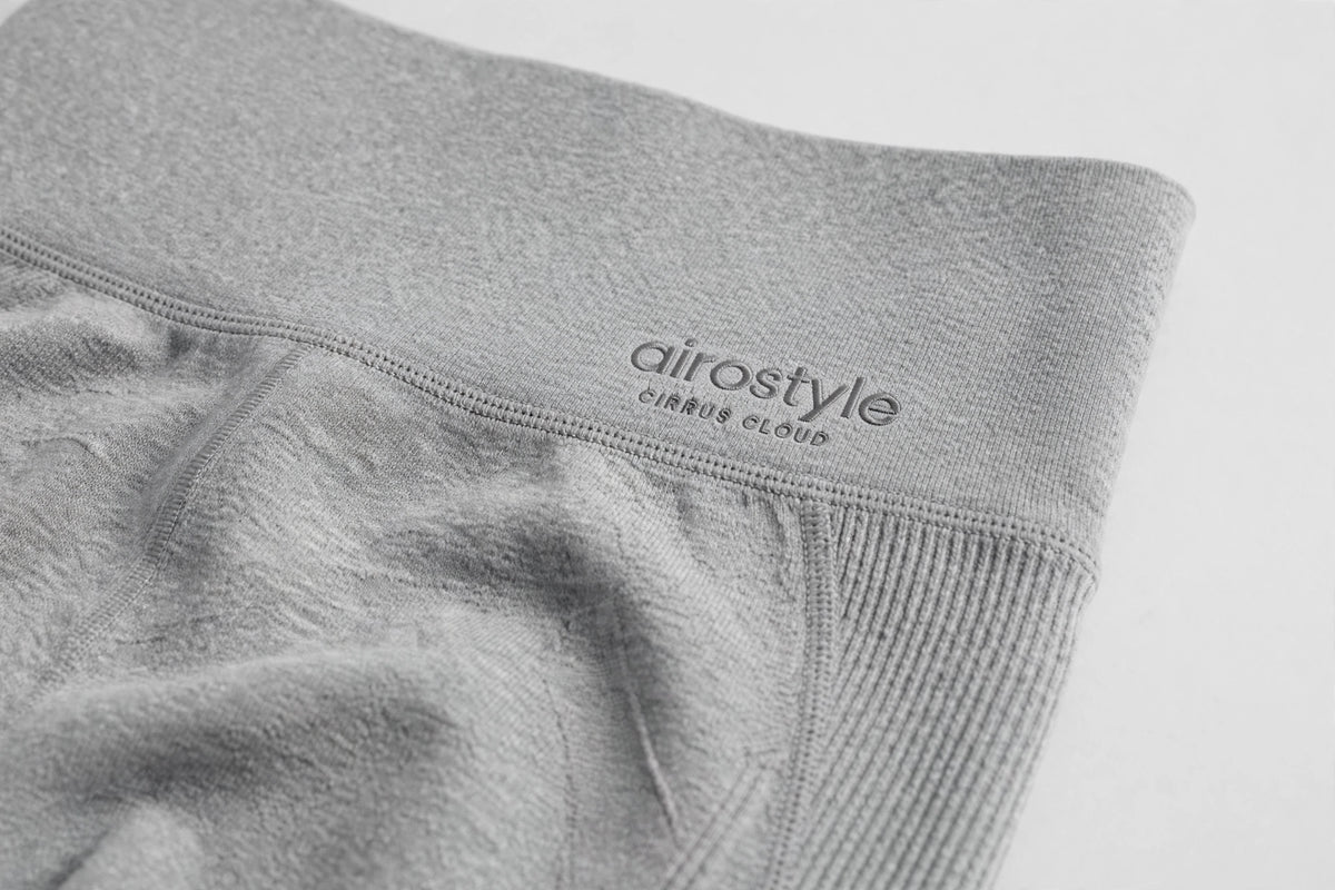 Cirrus Cloud High-Waisted Legging - Heather Grey - detail