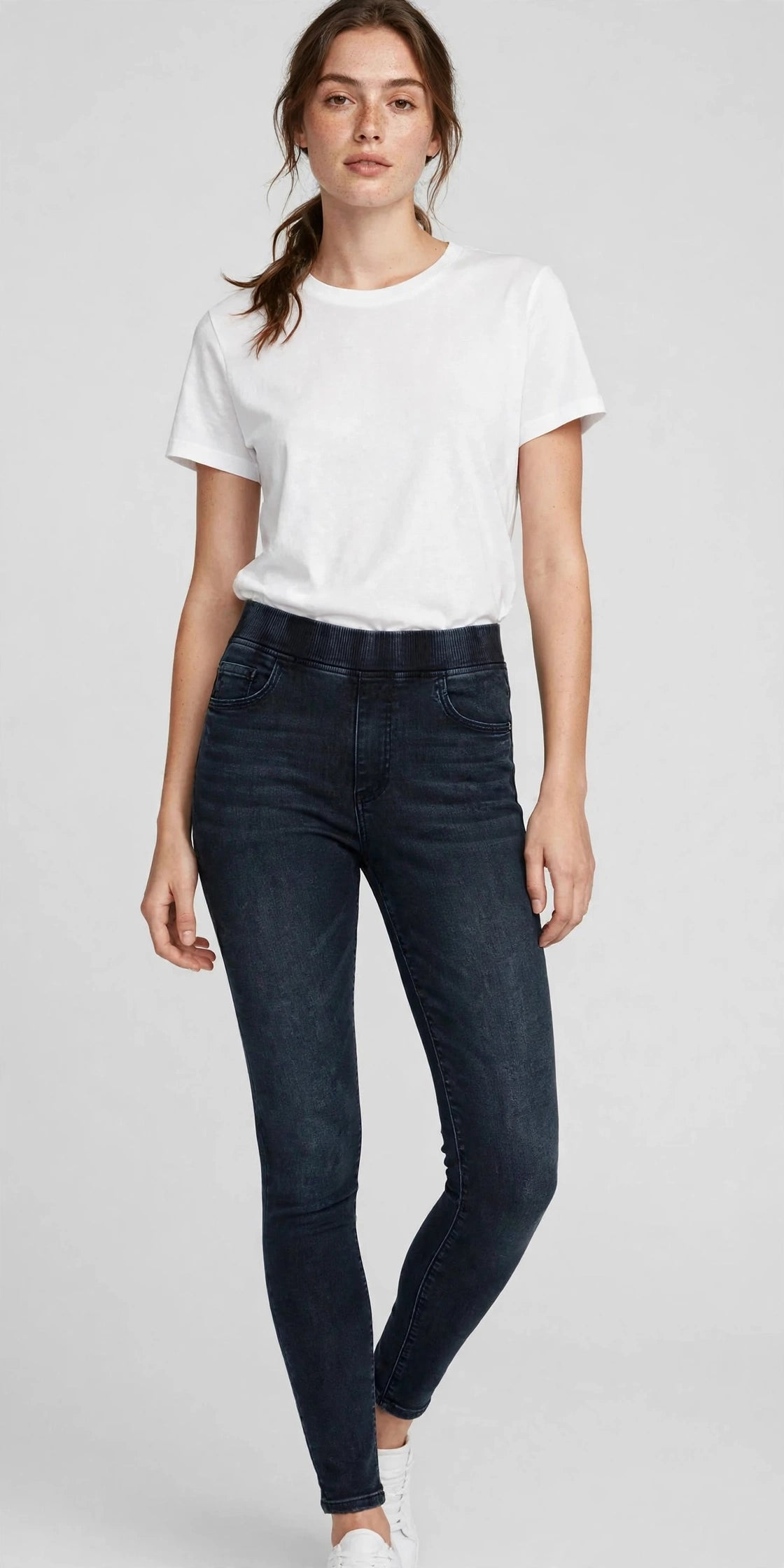 Cirrus High-Rise Jegging - Dark Wash - front