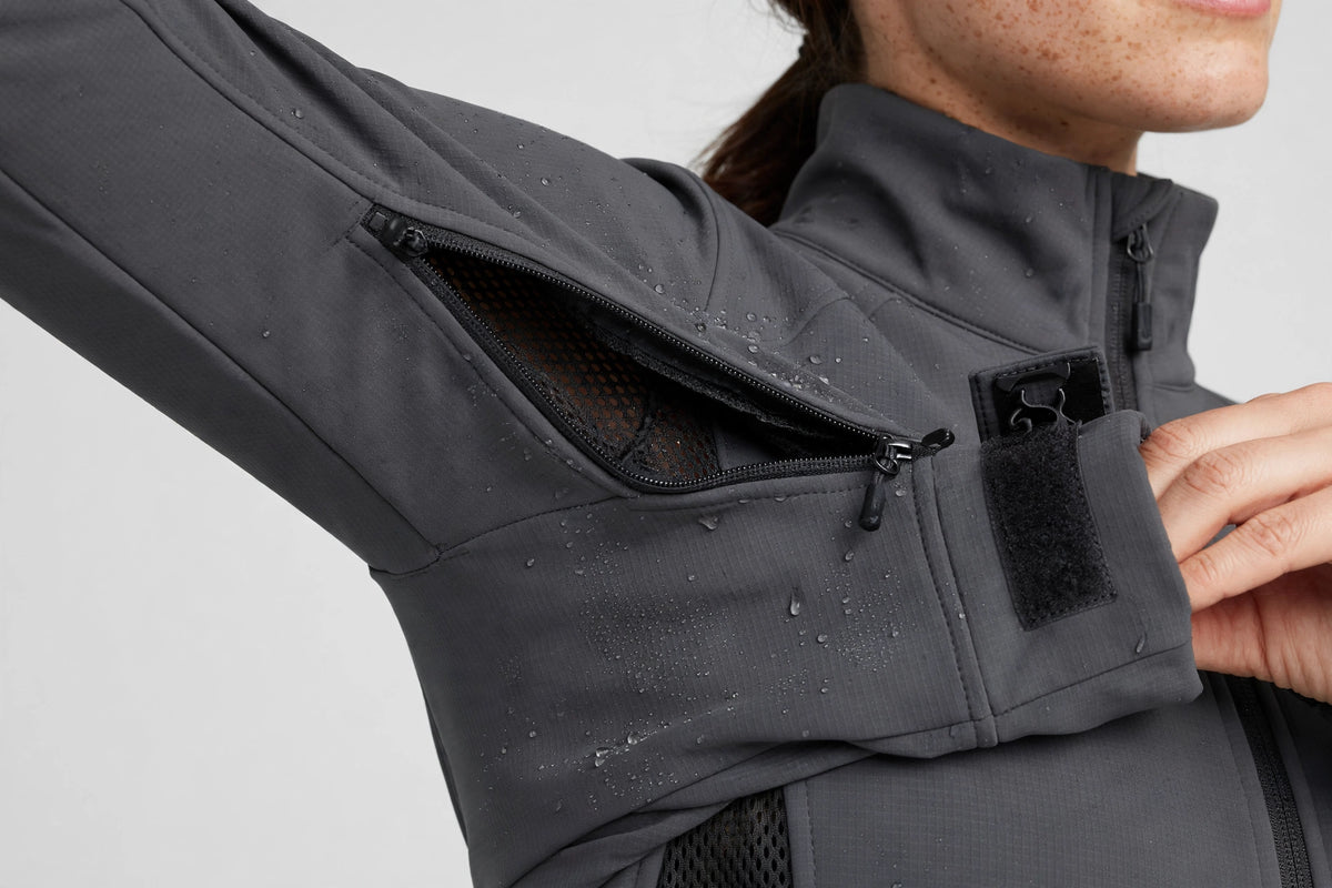 Drift Softshell Trail Jacket - Charcoal - detail