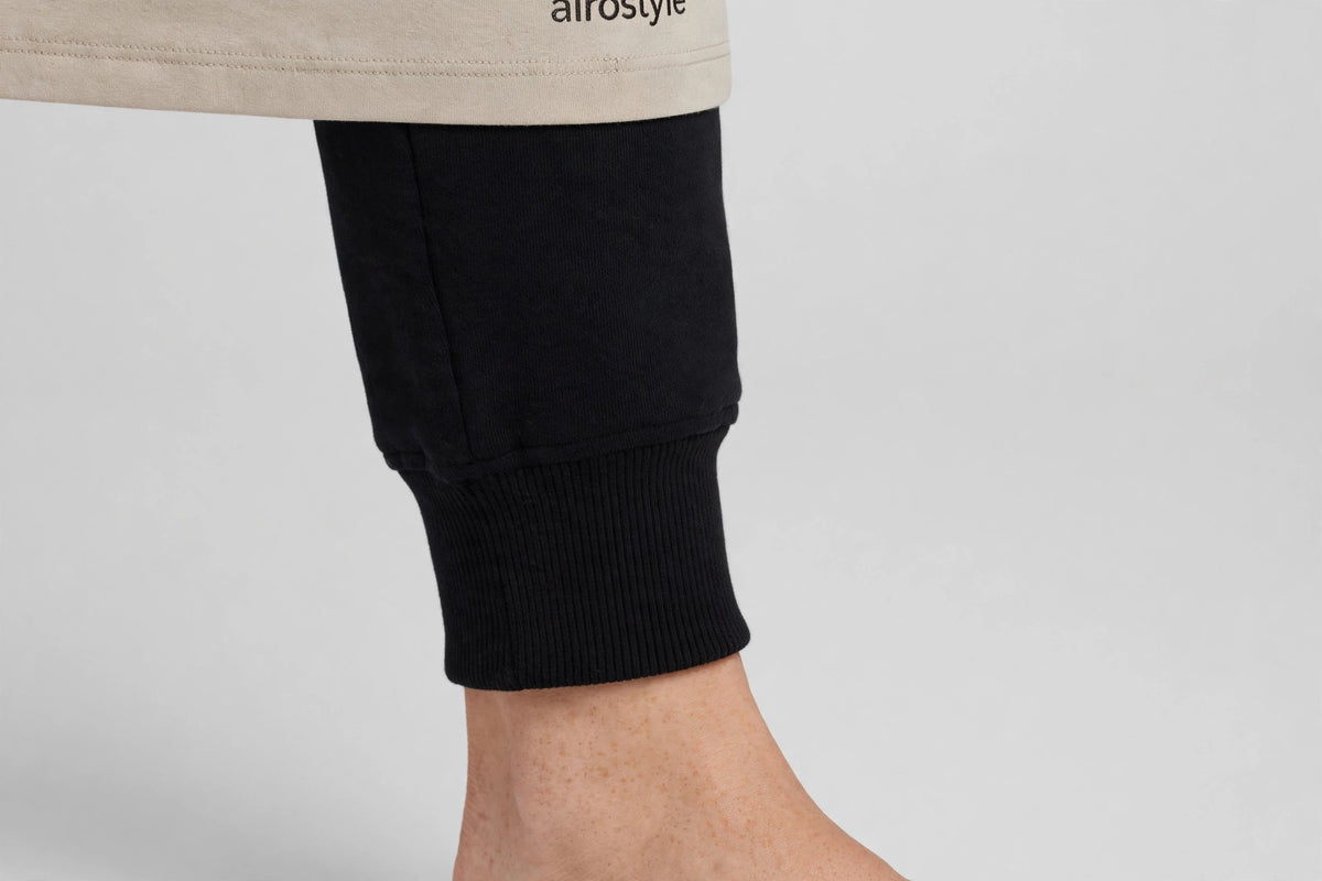 Cloudwalk Knit Jogger - Black - detail