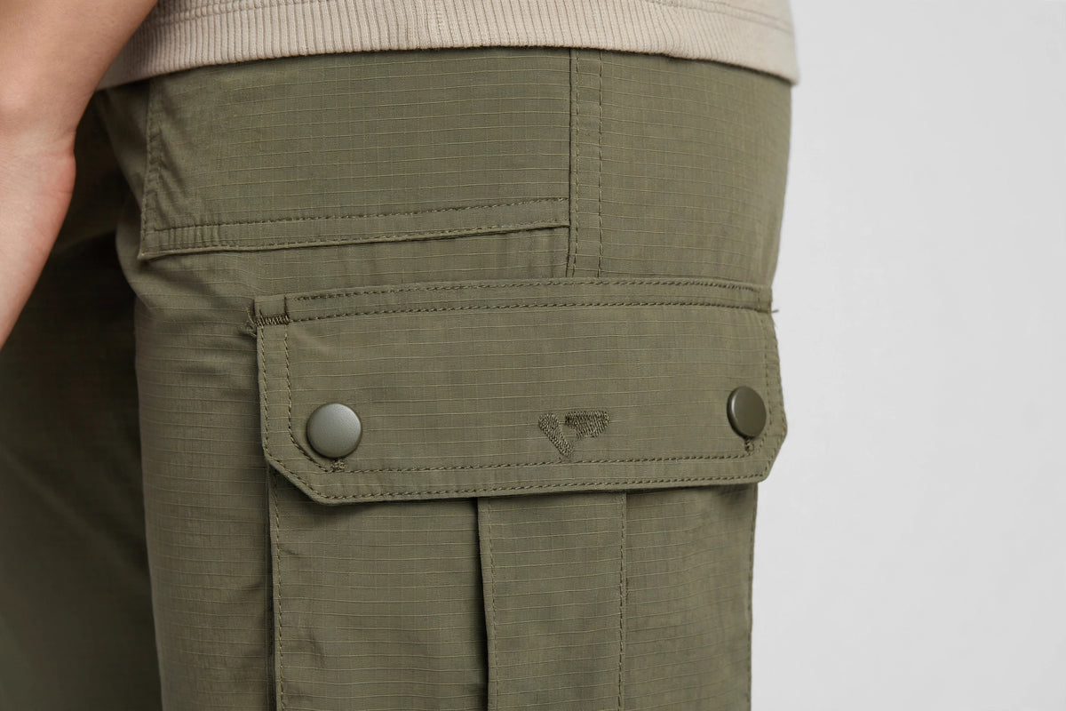 Drift Cargo Jogger - Olive - detail