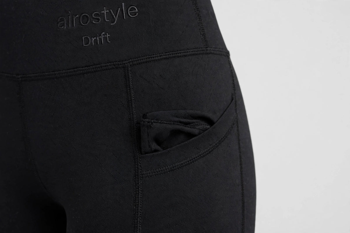 Drift Yoga Pocket Legging - Black - detail