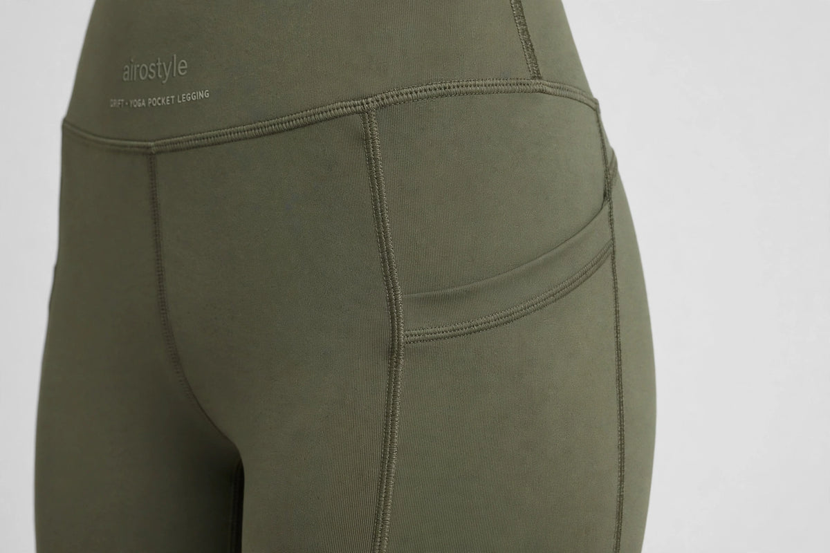 Drift Yoga Pocket Legging - Olive - detail