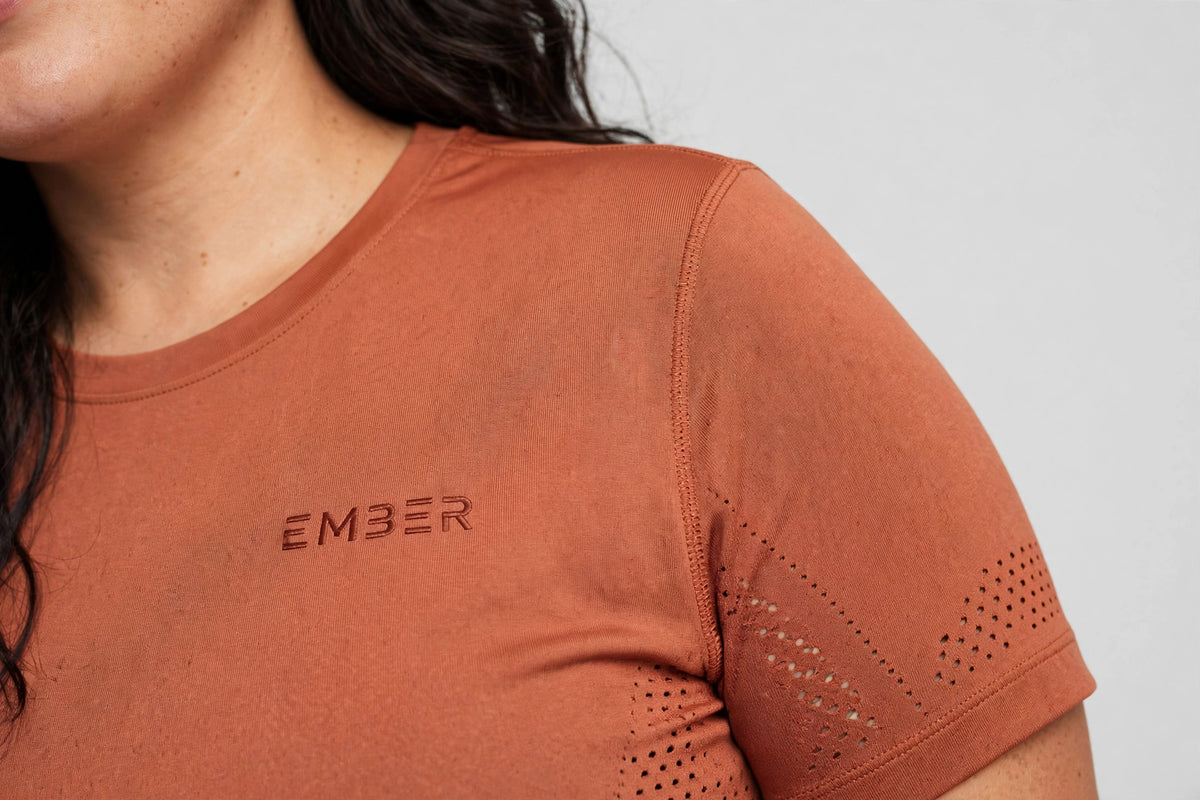 Ember Seamless Training Tee - Terracotta - detail
