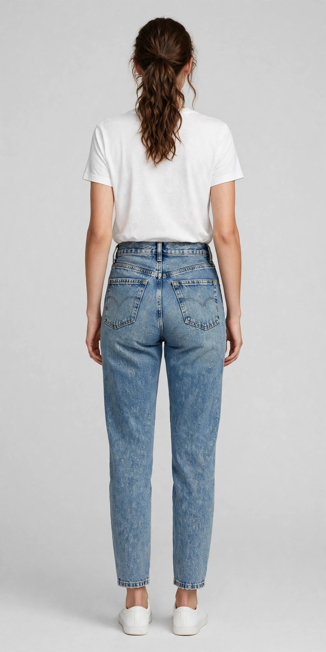Nimbus Mom Jean - Stonewash - back