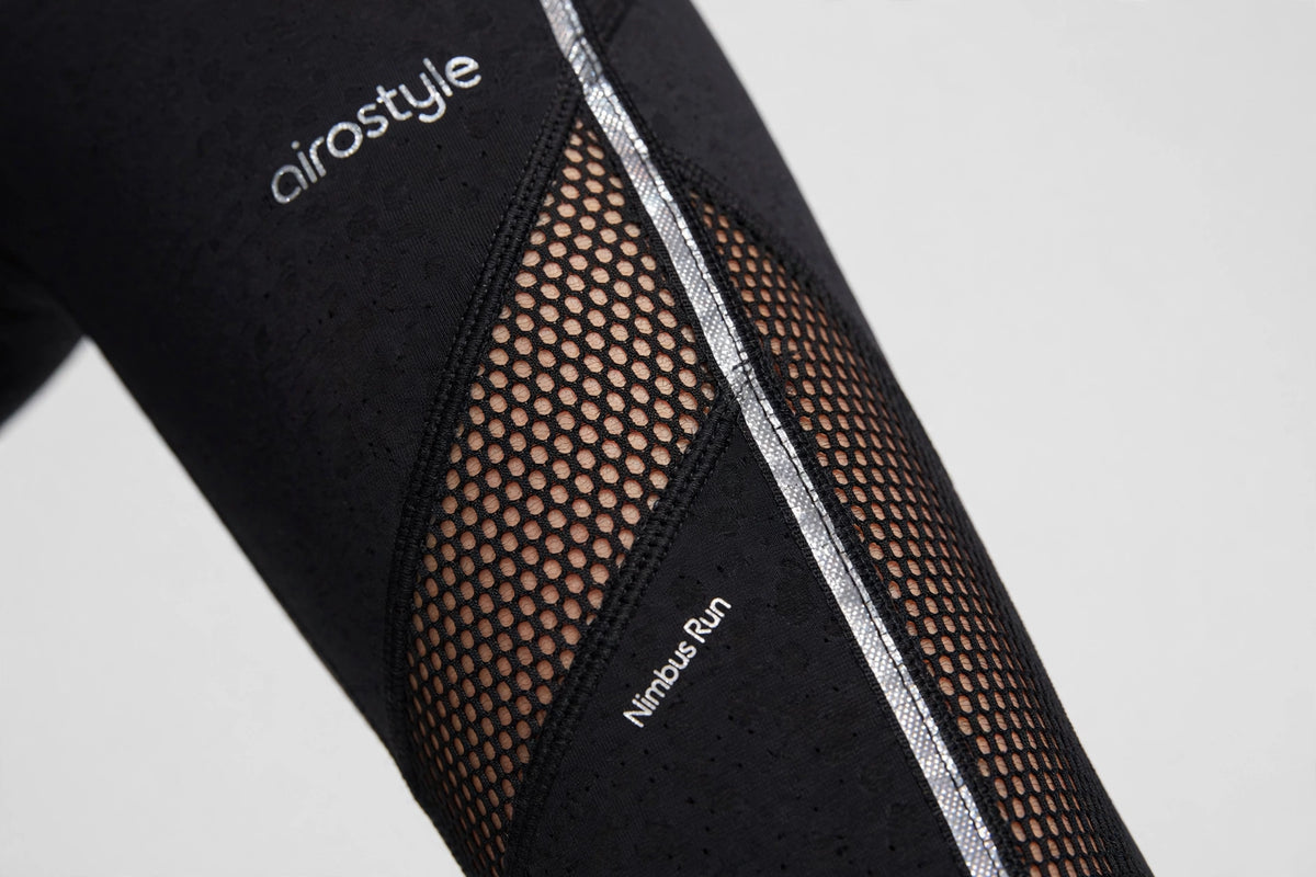 Nimbus Run Crop Legging - Black - detail
