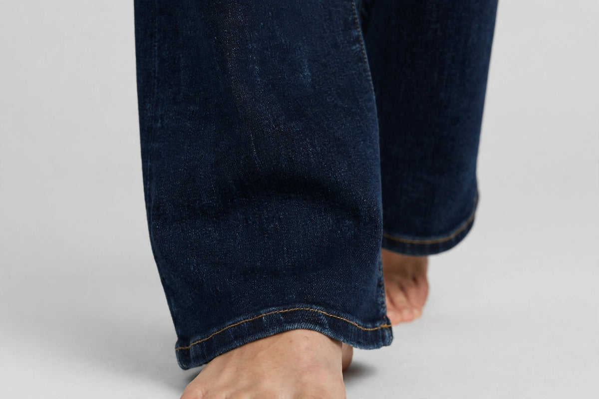 Skysail Bootcut Jean - Dark Rinse - detail