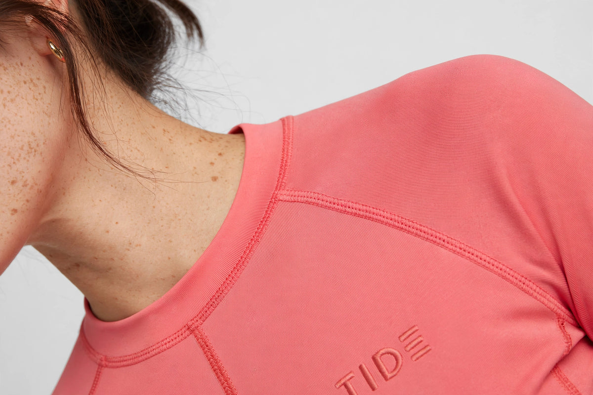 Tide Cropped Swim-Rash Top - Coral - detail