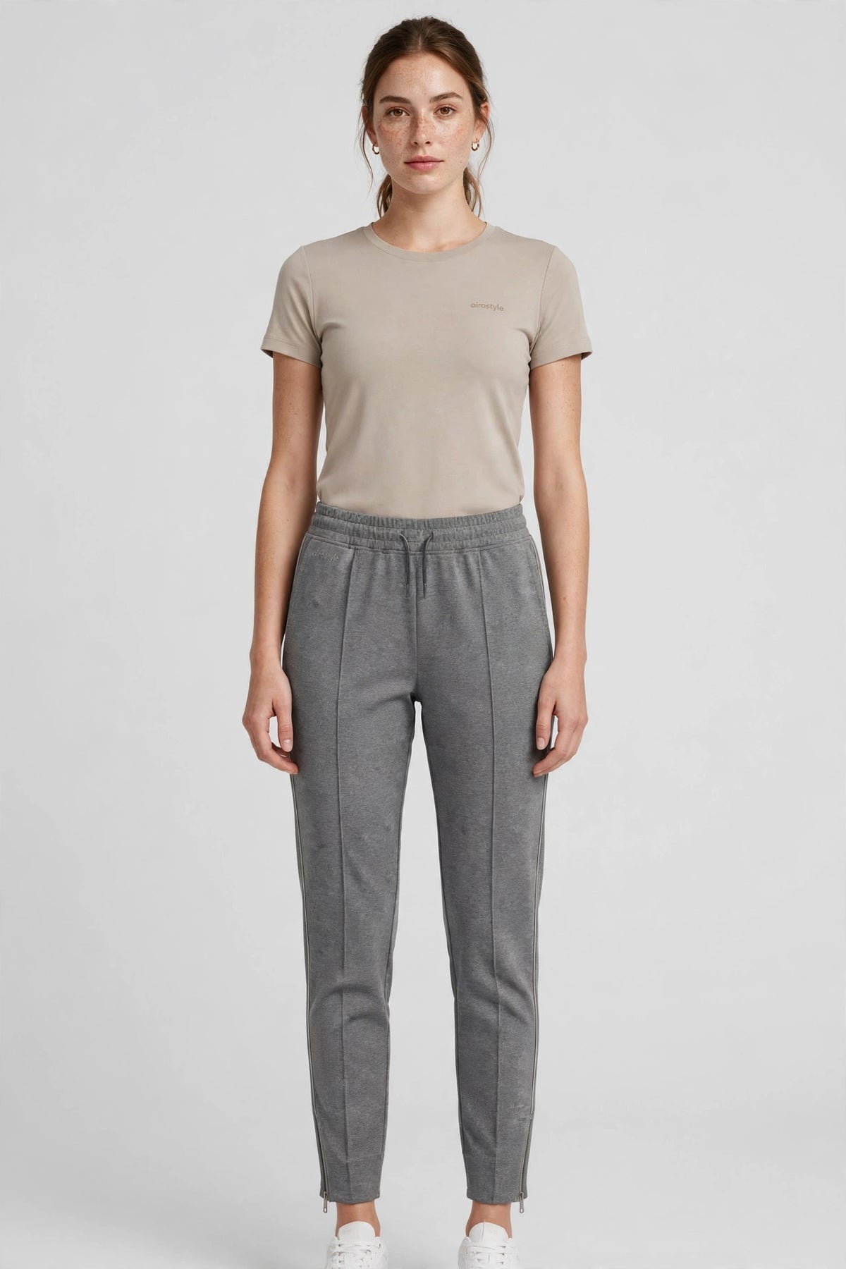 Vapor Lightweight Track Pant - Grey - front