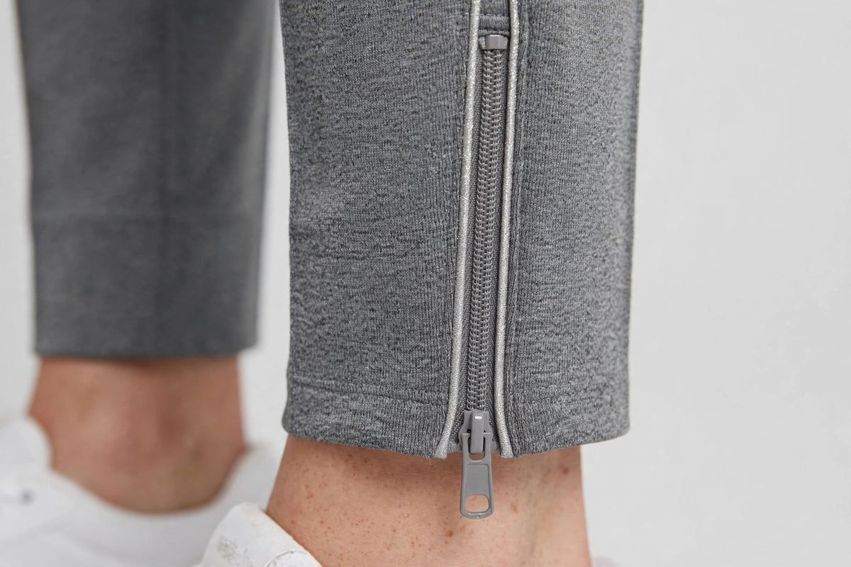 Vapor Lightweight Track Pant - Grey - detail